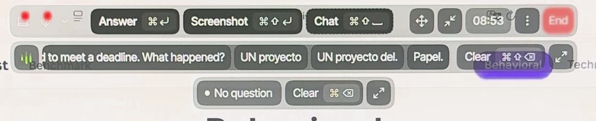 Parakeet transcript line showing only UN proyecto, UN proyecto del. and Papel., with a No question label below